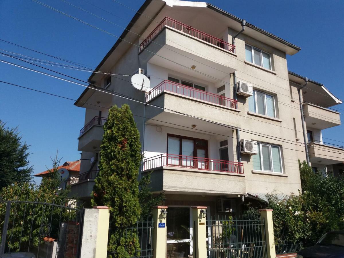 Vila Riviera チェルノモレツ エクステリア 写真